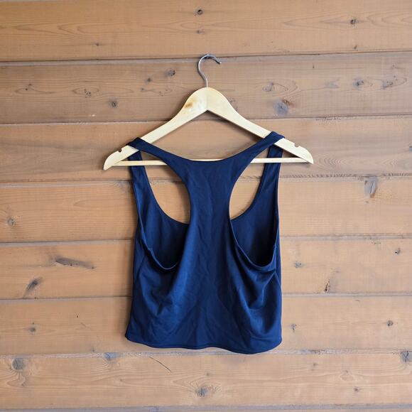 Aritzia Babaton Contour Scoopneck Tank Black Racerback Large Crop Top Shirt - Picture 3 of 4